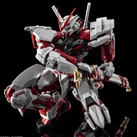 1/100 Hi-Resolution Model Gundam Astray Red Frame