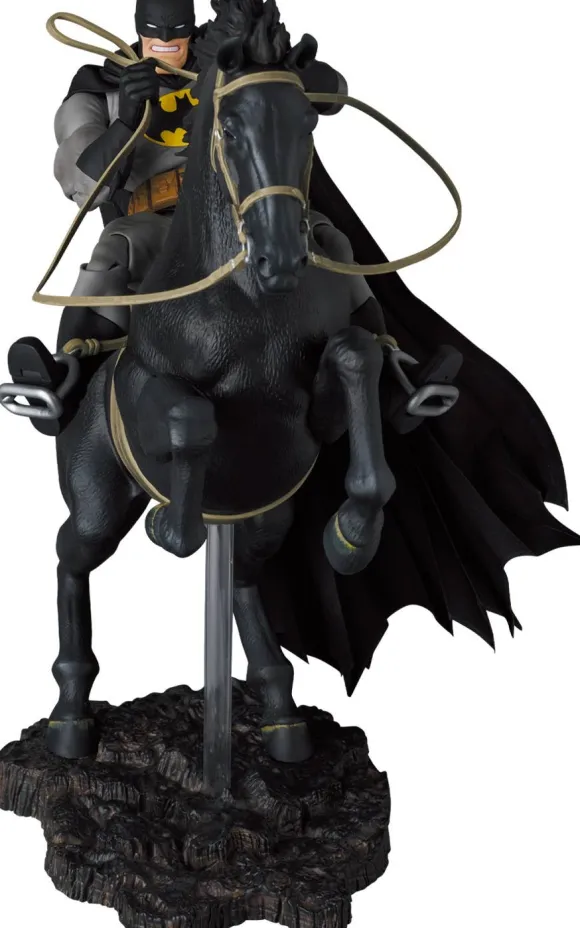 MAFEX Batman & Horse (The Dark Knight Returns)