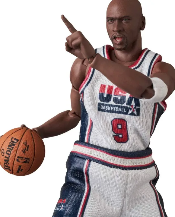 Mafex Michael Jordan (1992 Team USA)