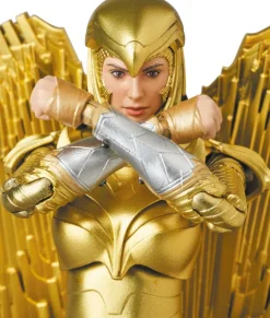 MAFEX Wonder Woman Golden Armor Ver.