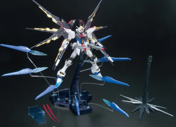 1/100 MG Strike Freedom Gundam Full Burst Mode