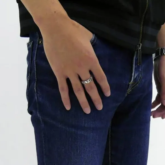 Mobile Suit Gundam: Gundam Face Ring: M