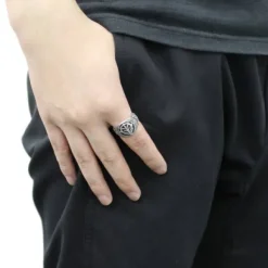 Mobile Suit Gundam: Sieg Zeon College Ring / S