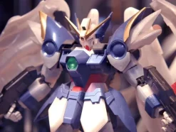 1/60 Perfect Grade Wing Gundam Zero Custom Pearl Mirror Coat Ver.