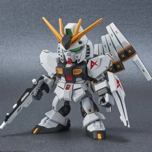 SD Gundam EX Standard Nu Gundam