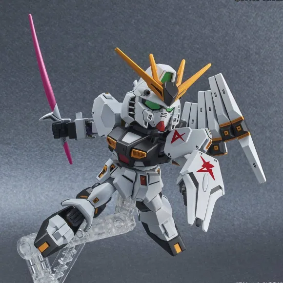 SD Gundam EX Standard Nu Gundam