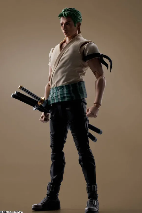 S.H.Figuarts Roronoa Zoro (A Netflix Series: ONE PIECE)